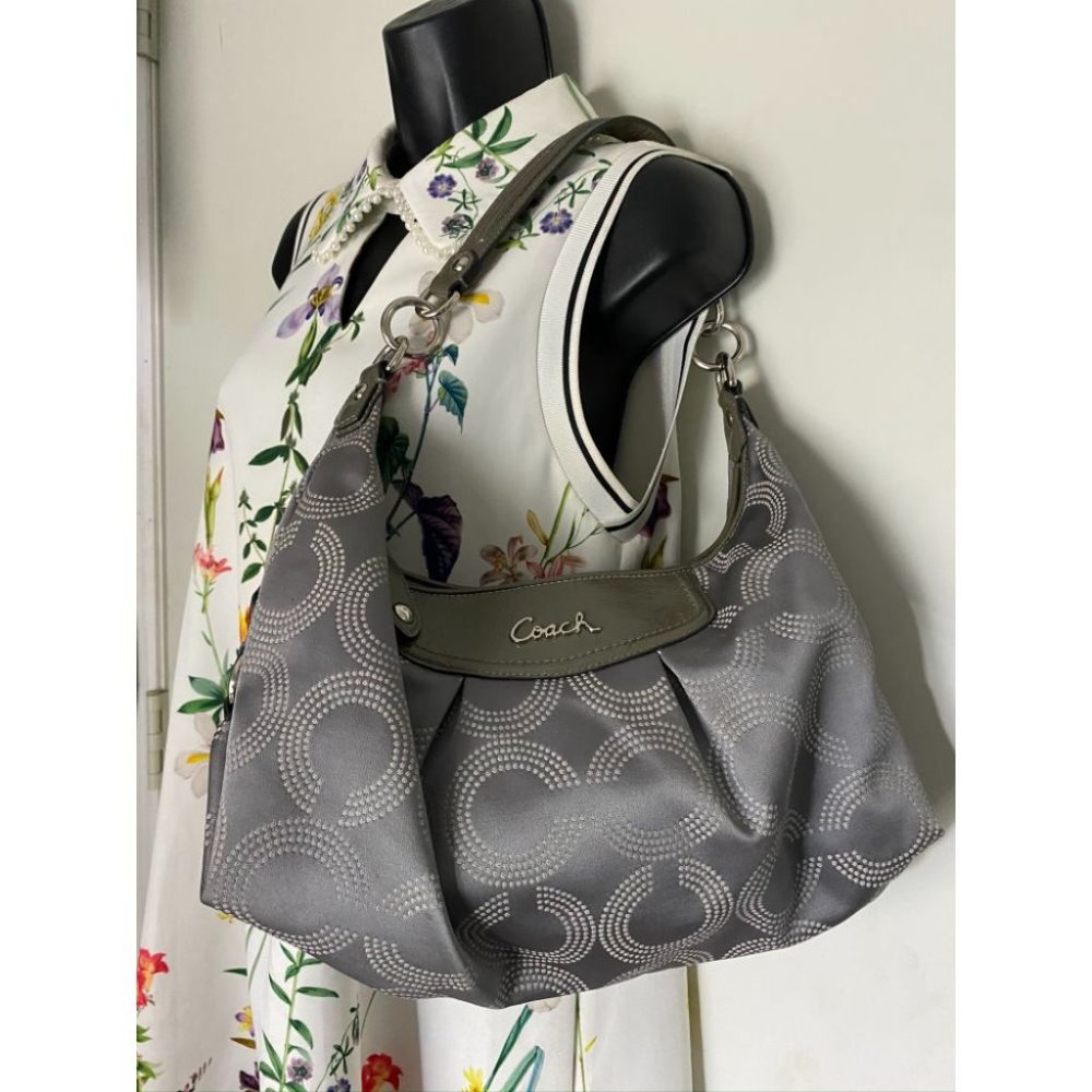 COACH Medium/Large Jacquard Fabric Gray Tote Bag_3